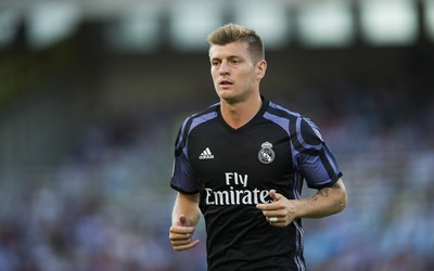 乐鱼电竞热评-以色列队主场球迷助威声浪