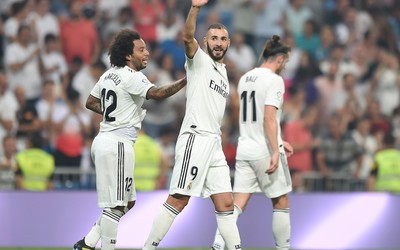 乐鱼电竞热议-查尔斯背身单打无解